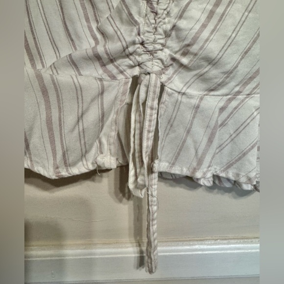 Sim & Sam | Short Sleeve White & Lilac V Neck Drawstring Top | Size Medium - Picture 5 of 8